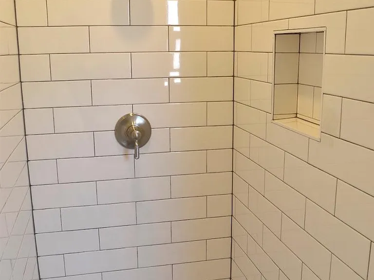 2310 S Bentley Ave #5 — Photo 10