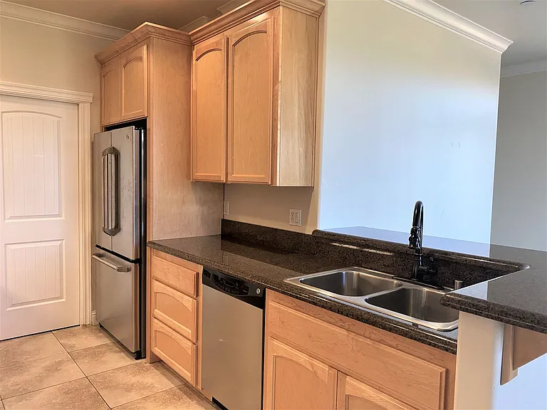 Ridgestone Villas - 870 Mission Sierra — Photo 93