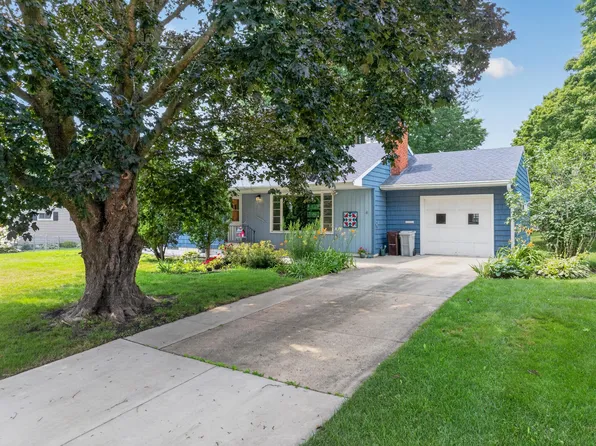 303 5th Ave NW, Kasson, MN 55944