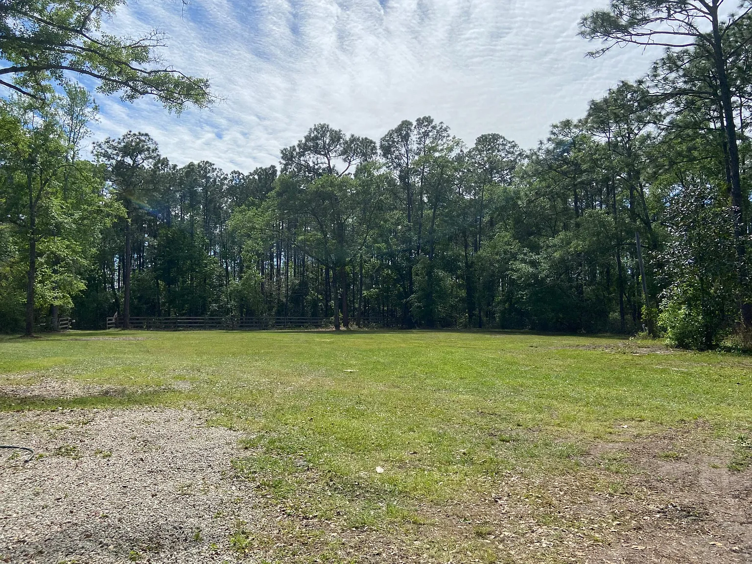 1797 Scott Rd — Photo 2