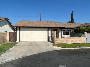 990 S Sarah Way, Anaheim, CA 92805