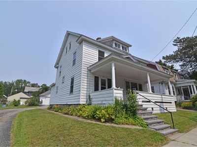 90 Henry Street, Burlington, VT, 05401