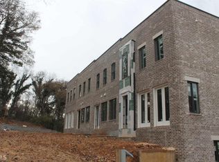 1326 English St NW, Atlanta, GA 30318