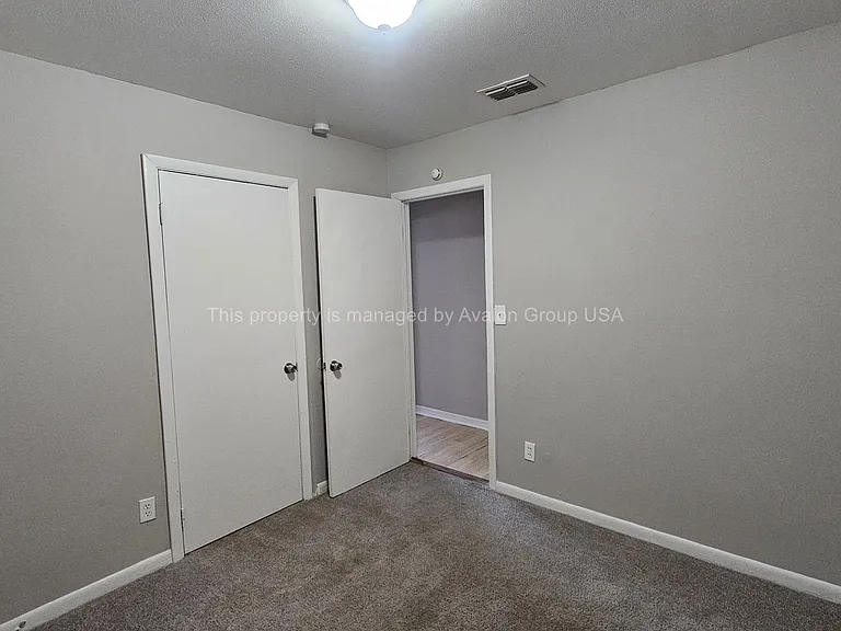 6809 Miss Muffet Ln S — Photo 12