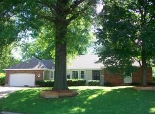 11409 E 65th St, Raytown, MO 64133
