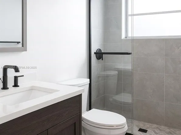 1265 NE 138th St, North Miami, FL 33161