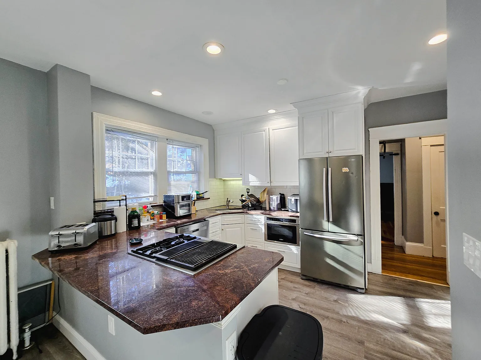 4 bed, 1500 sqft, $7,600 — Photo 4