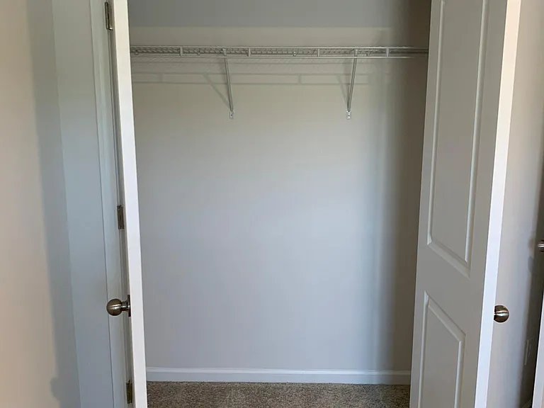 306 Sagecroft Ln — Photo 28