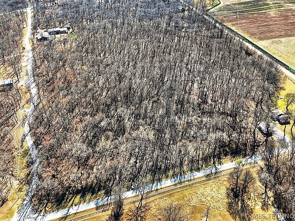 5th image of E 530th Rd