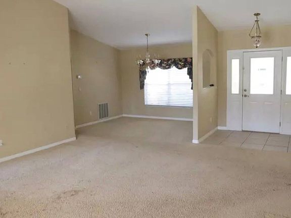 5th image of 43 Renworth Ln