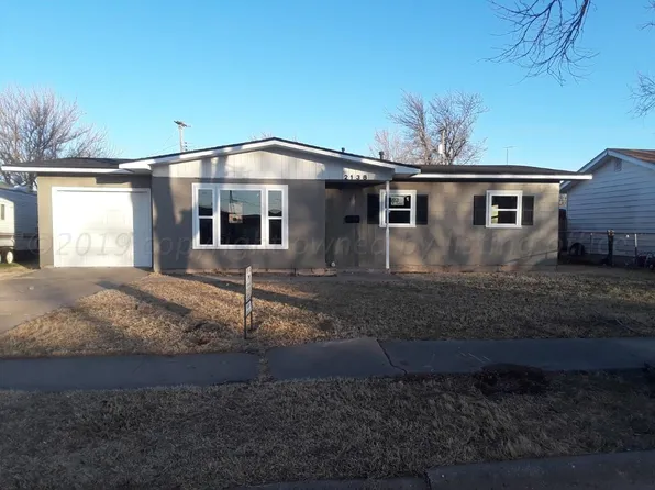 2138 N Sumner St, Pampa, TX 79065
