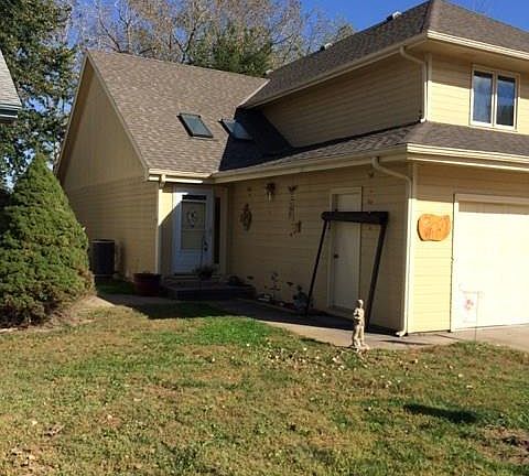 3rd image of 19911 Beach Road #113