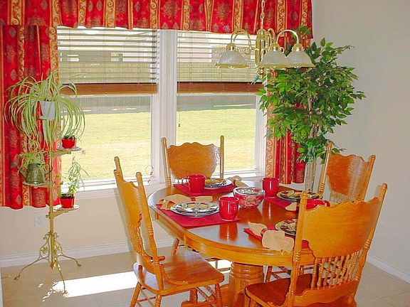 Breakfast Room