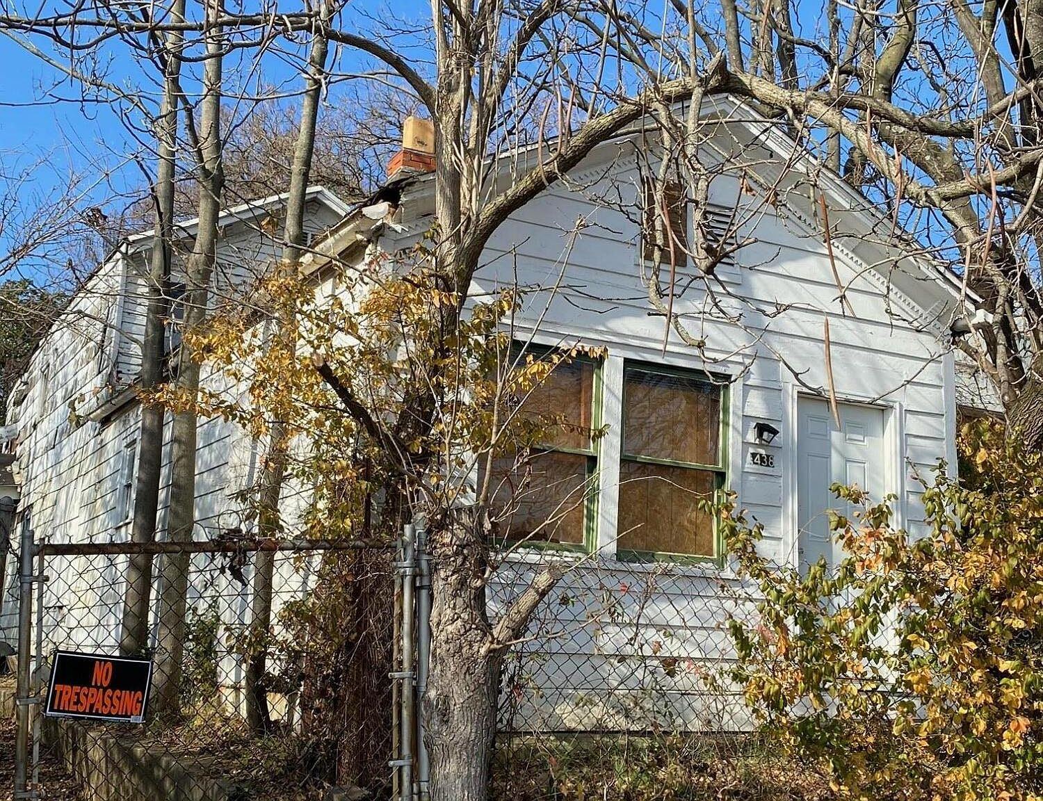 1438 Bland St, Louisville, KY 40217 Zillow