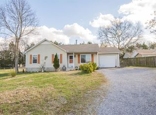 304 Kelsey Ct, La Vergne, TN 37086