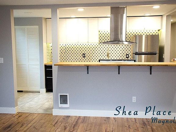 2nd image of 2863 Thorndyke Ave W APT 102