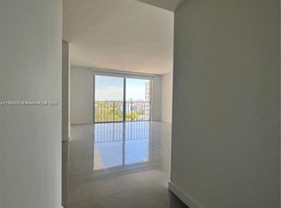 800 West Ave PENTHOUSE 8, Miami Beach, FL 33139