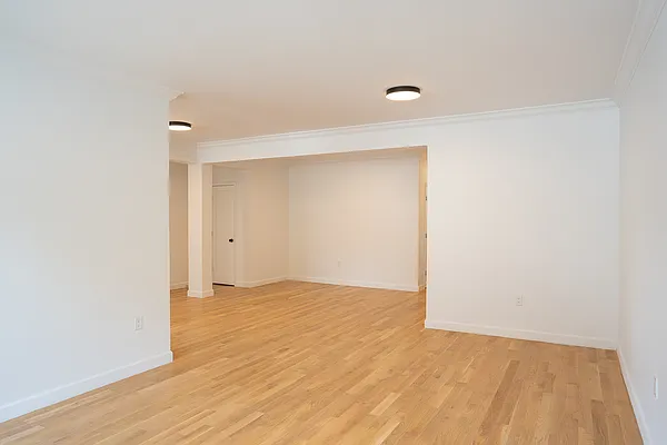 Sold by Hauseit LLC | media 5