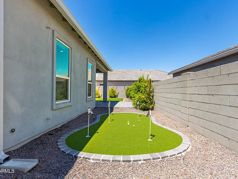 10472 W Adam Ave — Photo 26