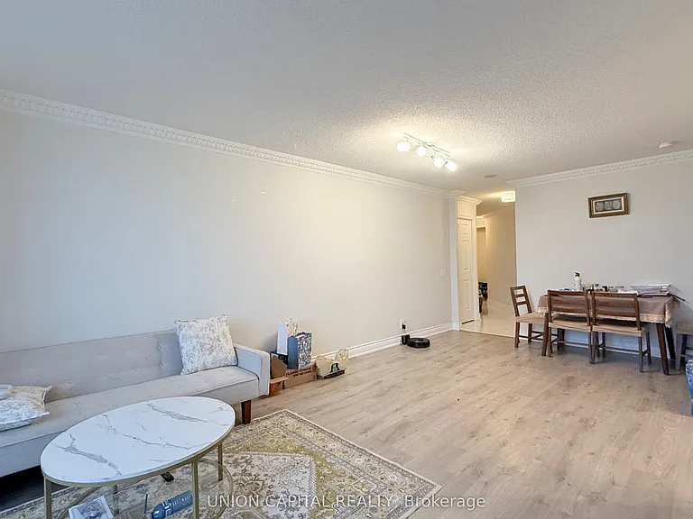 78 Harrison Garden Blvd #1007 — Photo 16