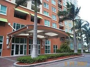 2nd image of 2000 N Bayshore Dr APT 122