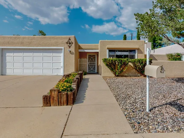 8913 Hilton Ave NE, Albuquerque, NM 87111