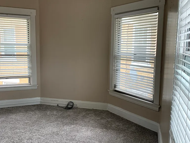 2305 Park Ave — Photo 5