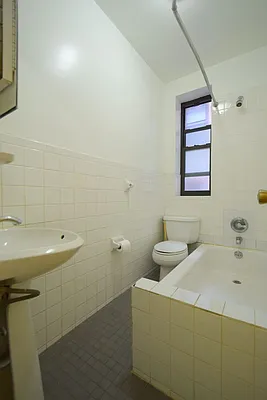 Rented by Skyward | media 13