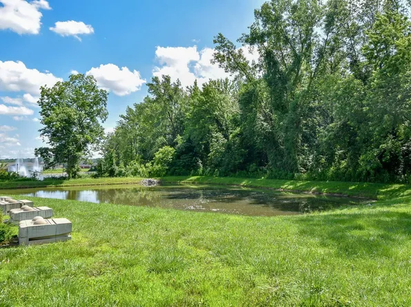 8763 Pebble Creek Dr, Newburgh, IN 47630