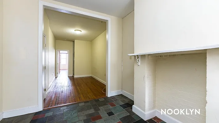 Rented by Nooklyn NYC LLC | media 9