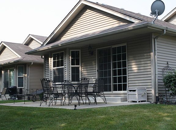 5th image of 15480 Kennedy Ct