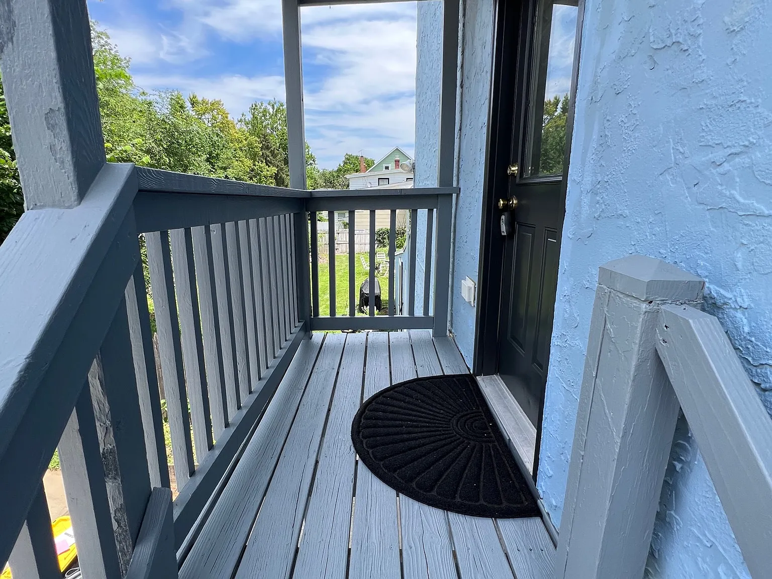 2 bed, 1085 sqft, $1,889 — Photo 2