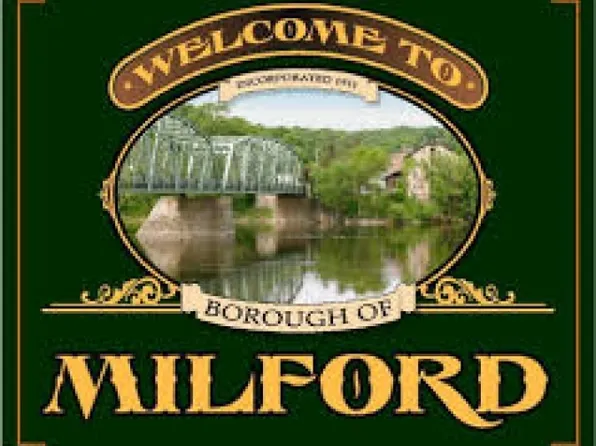 14 Hillside Ave BLDG 1 #1, Milford Boro, NJ 08848