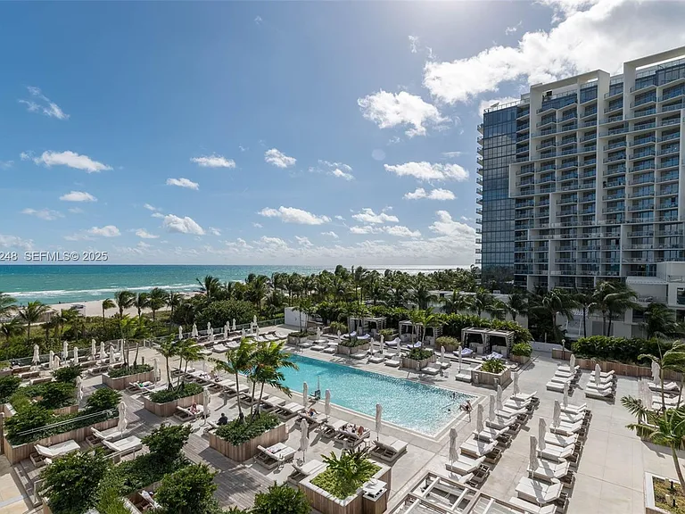 2301 Collins Ave #507 — Photo 12