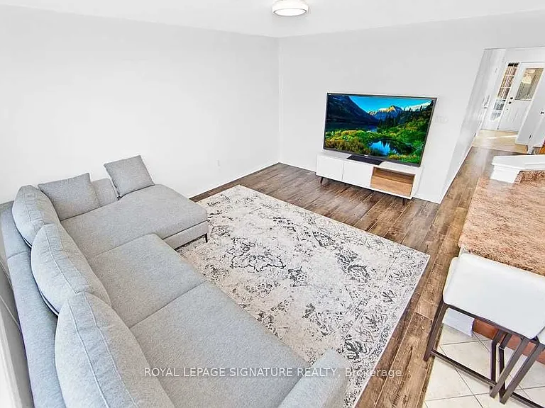 71 Garth Massey Dr #20 — Photo 6