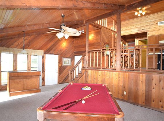 4th image of 190 Bayview Dr