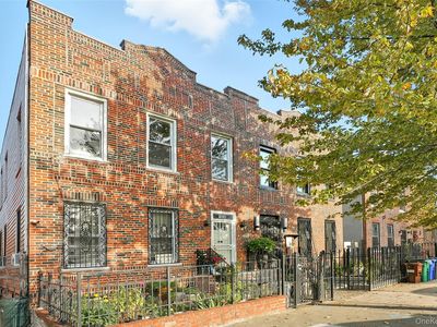 1036 Metcalf Avenue, Bronx, NY, 10472