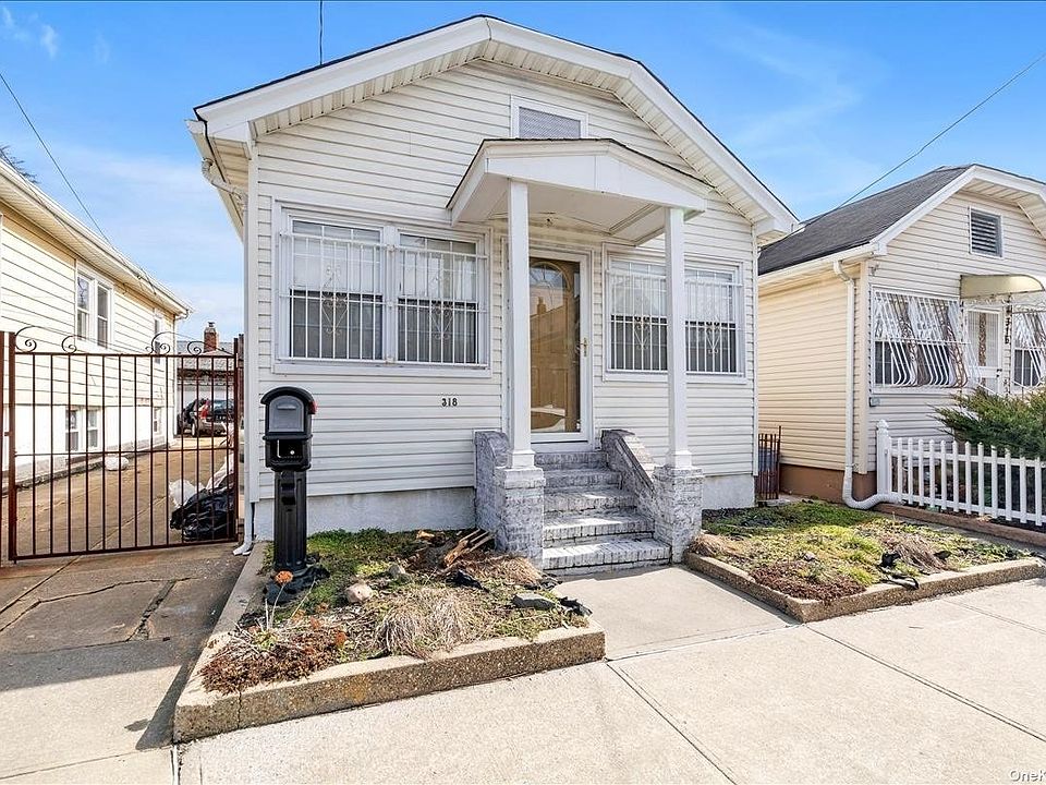318 Beach 74th Street, Far Rockaway, NY 11692 Zillow