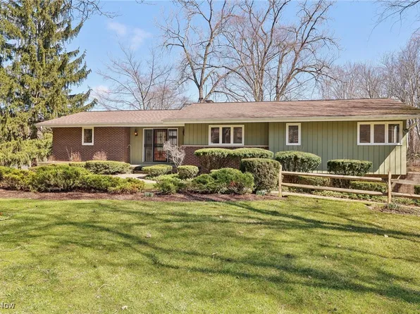 34545 Sherbrook Park Dr, Solon, OH 44139