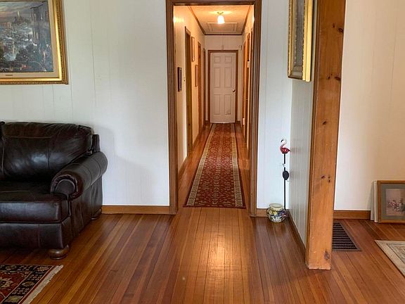 2nd image of 317 Brinley Ave