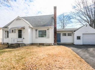 41 Redden St, Springfield, MA 01119