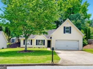 633 Effie Dr, Lawrenceville, GA 30045