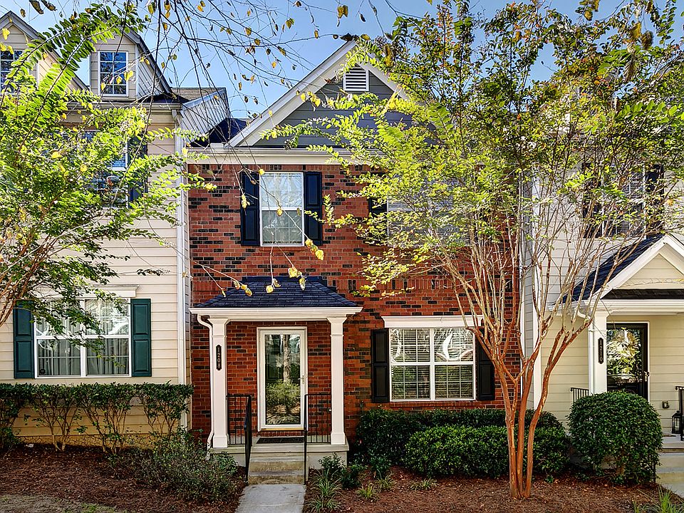 1st image of 1208 Charlston Ct