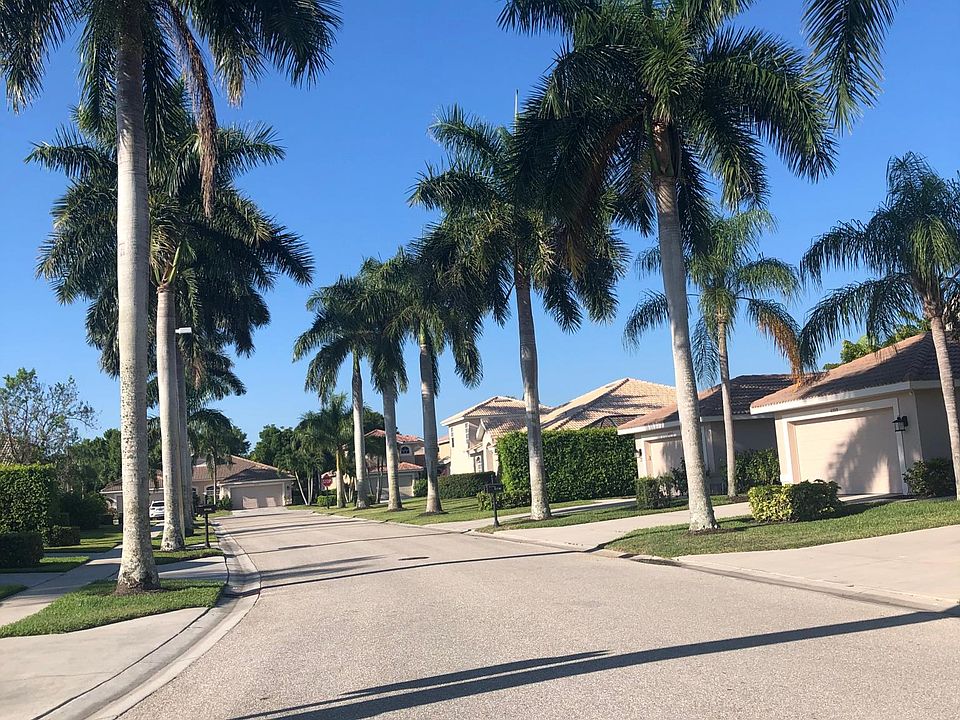 Palm Lined Entrance