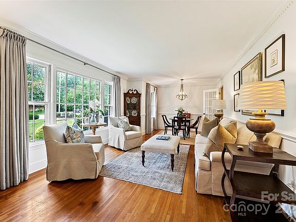 5th image of 5018 Beckford Dr
