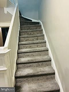 3rd image of 3968 Dolfield Ave