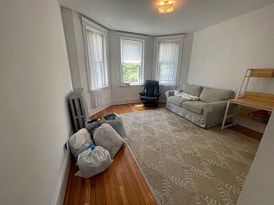 1st image of 116 Warren St APT 8