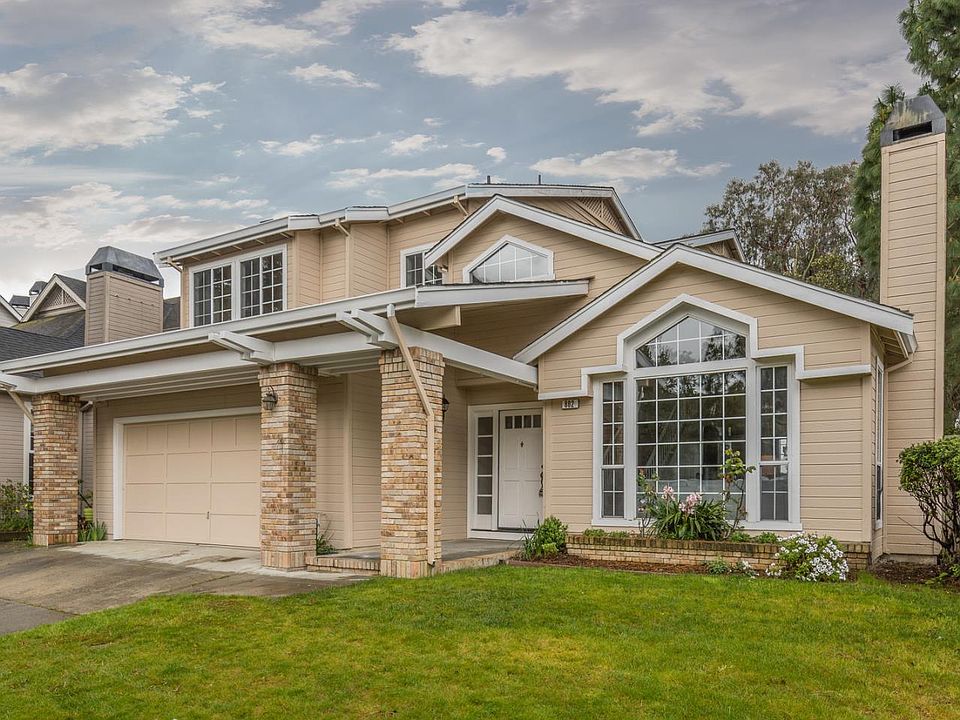 1st image of 802 Seal Pointe Dr