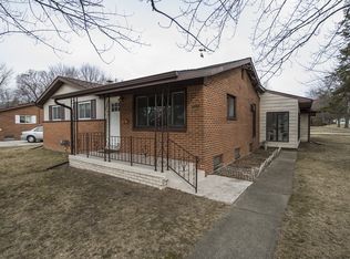 4002 McKeith Rd, Midland, MI 48642