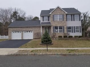 18 Nate Ln, Howell, NJ 07731